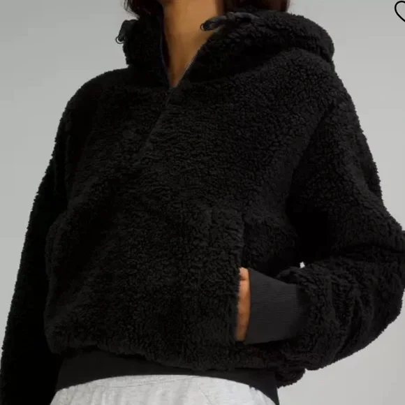 lululemon Textured Fleece 1/2 Zip Black Size 10 NWT - Picture 2 of 7